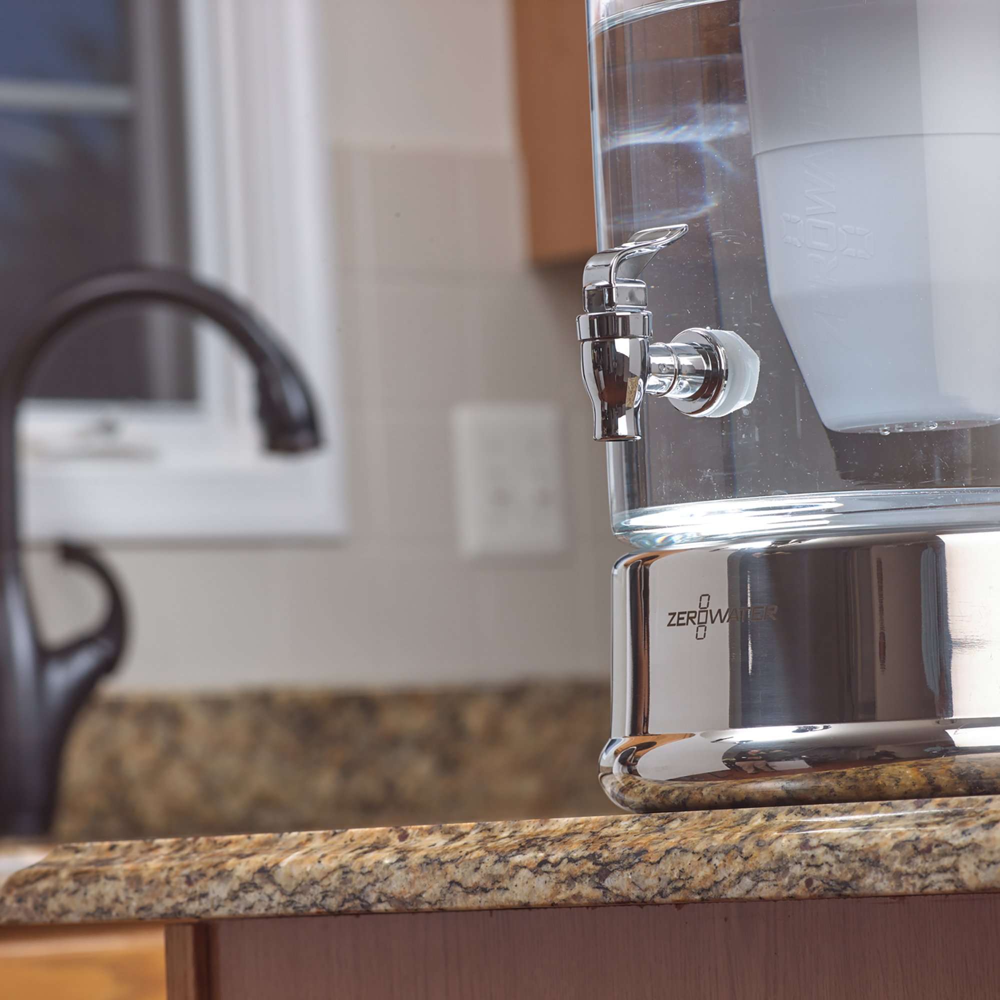 ZeroWater vannfilterbeholder 9 liter i glass - Bilde 2